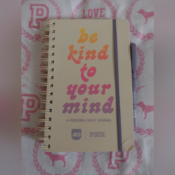 PINK Victoria's Secret Other - PINK Wellness Journal Set ❤️